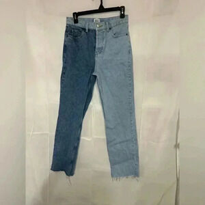 Womens size 28x32 BDG urban outfitters jeans, #I607